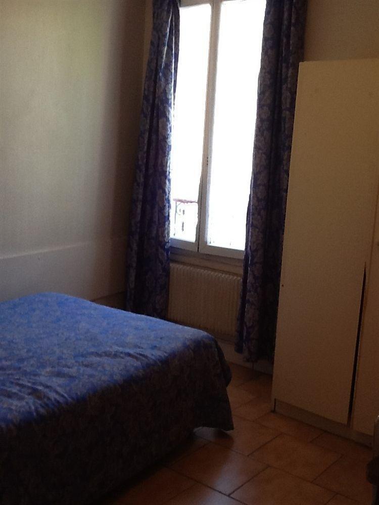 Hipotel Paris Bordeaux Menilmontant Exterior foto